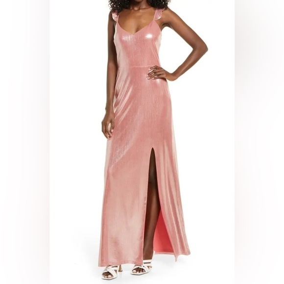 Wayf Dresses & Skirts - WAYF Mina Metallic Ruffle strap gown Size Small
